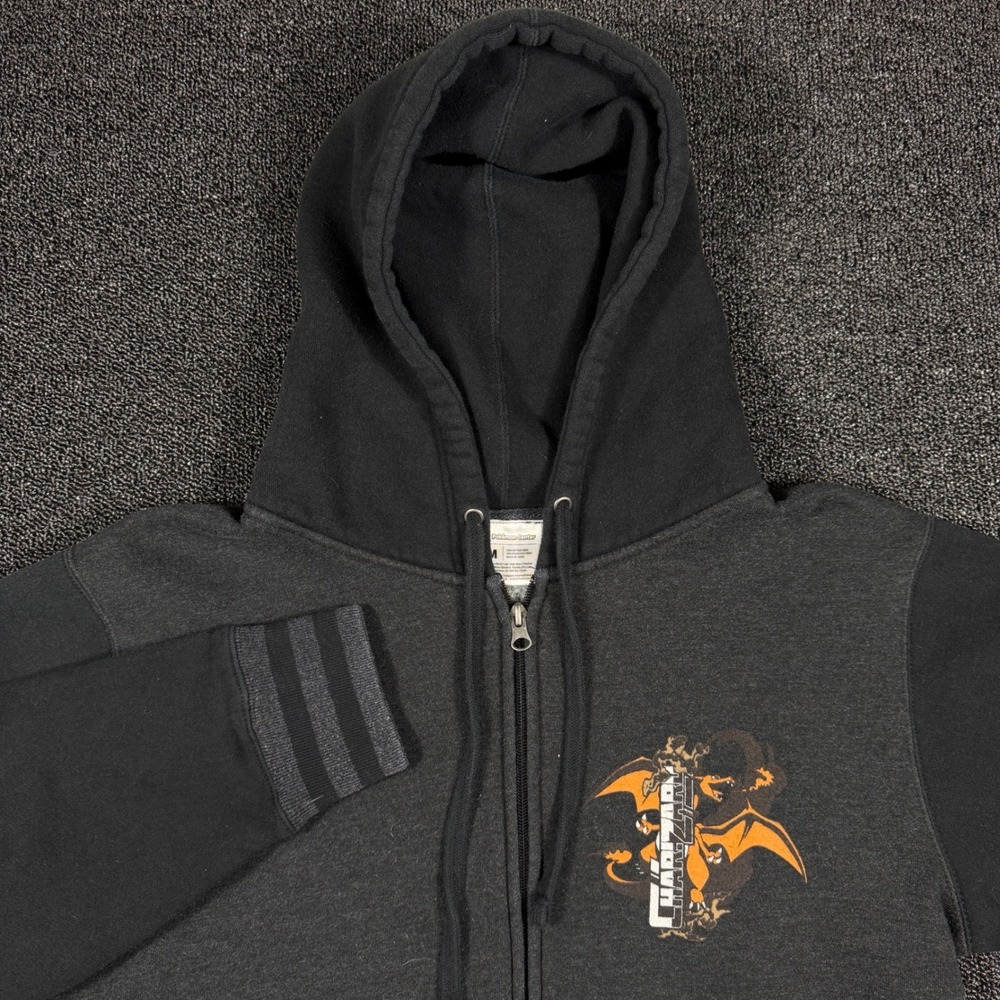 Pokemon Center Charizard Full Zip Hoodie Mens Medium Grey Black‎ 2019 Graphic